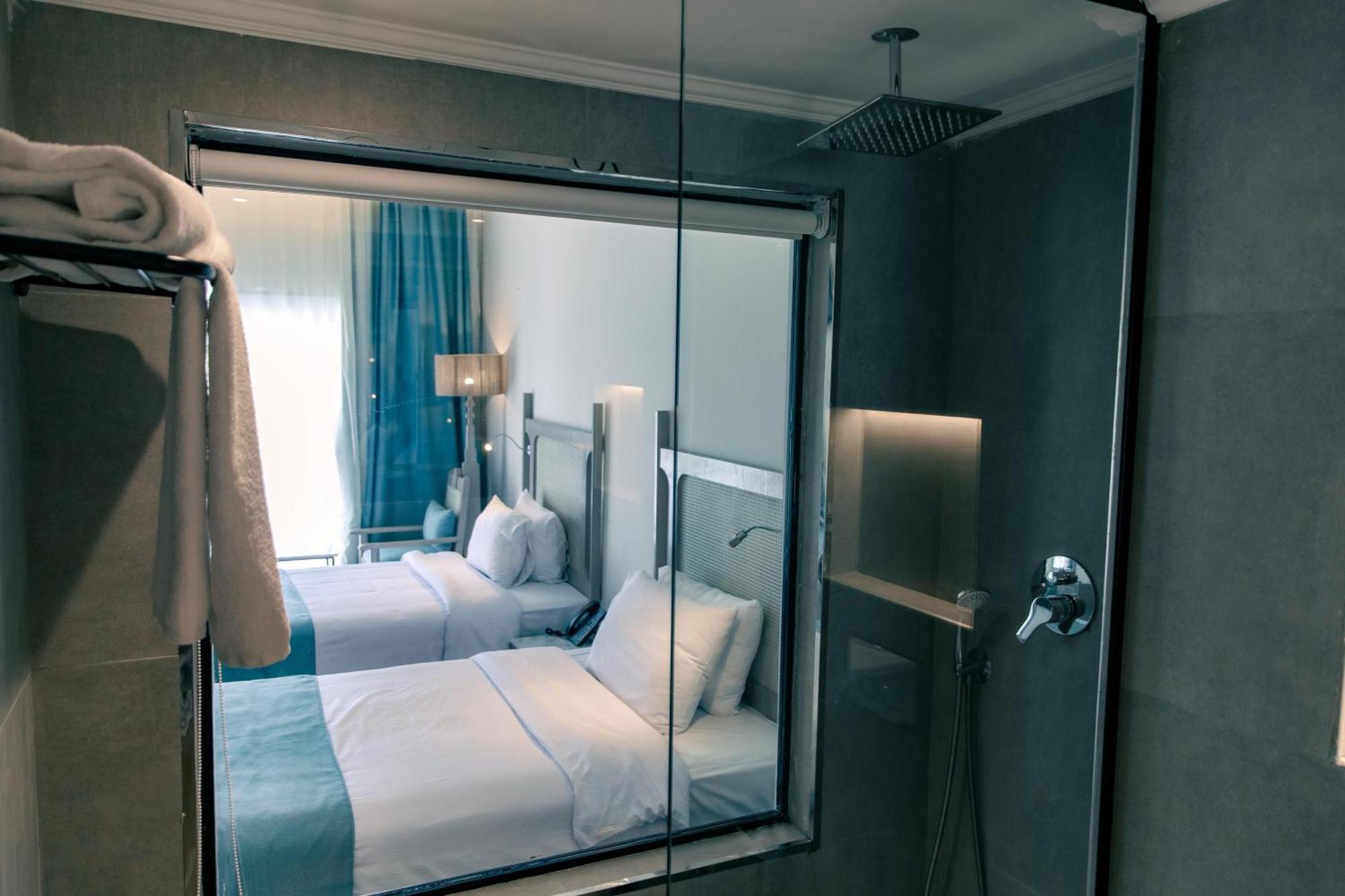 Deluxe Double or Twin Room Sea View